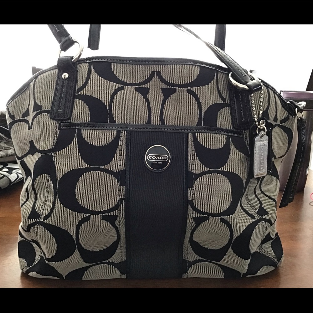 Coach shoulder bag